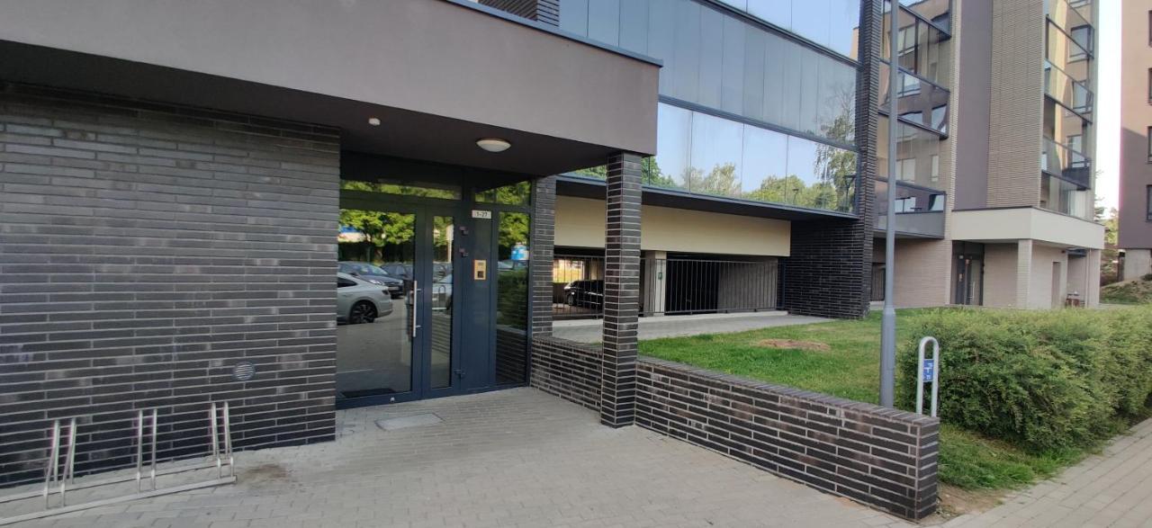 Erdvi Studija Spacious Studio Apartment Self Check In Βίλνιους Εξωτερικό φωτογραφία
