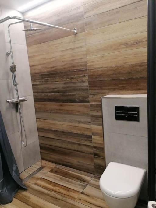 Erdvi Studija Spacious Studio Apartment Self Check In Βίλνιους Εξωτερικό φωτογραφία