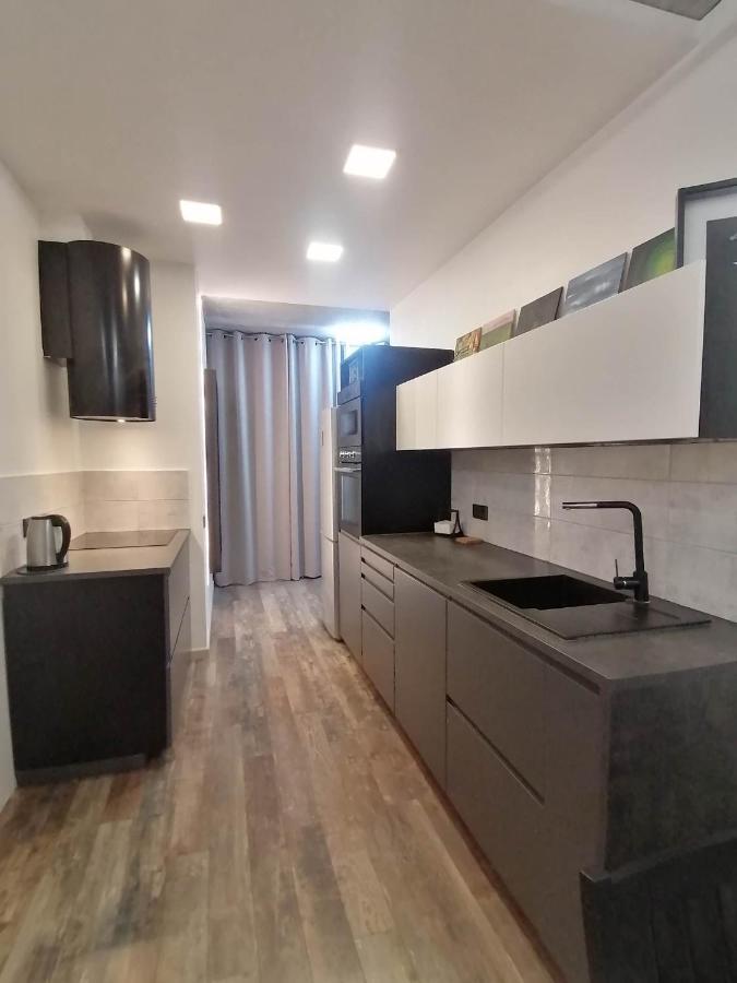Erdvi Studija Spacious Studio Apartment Self Check In Βίλνιους Εξωτερικό φωτογραφία